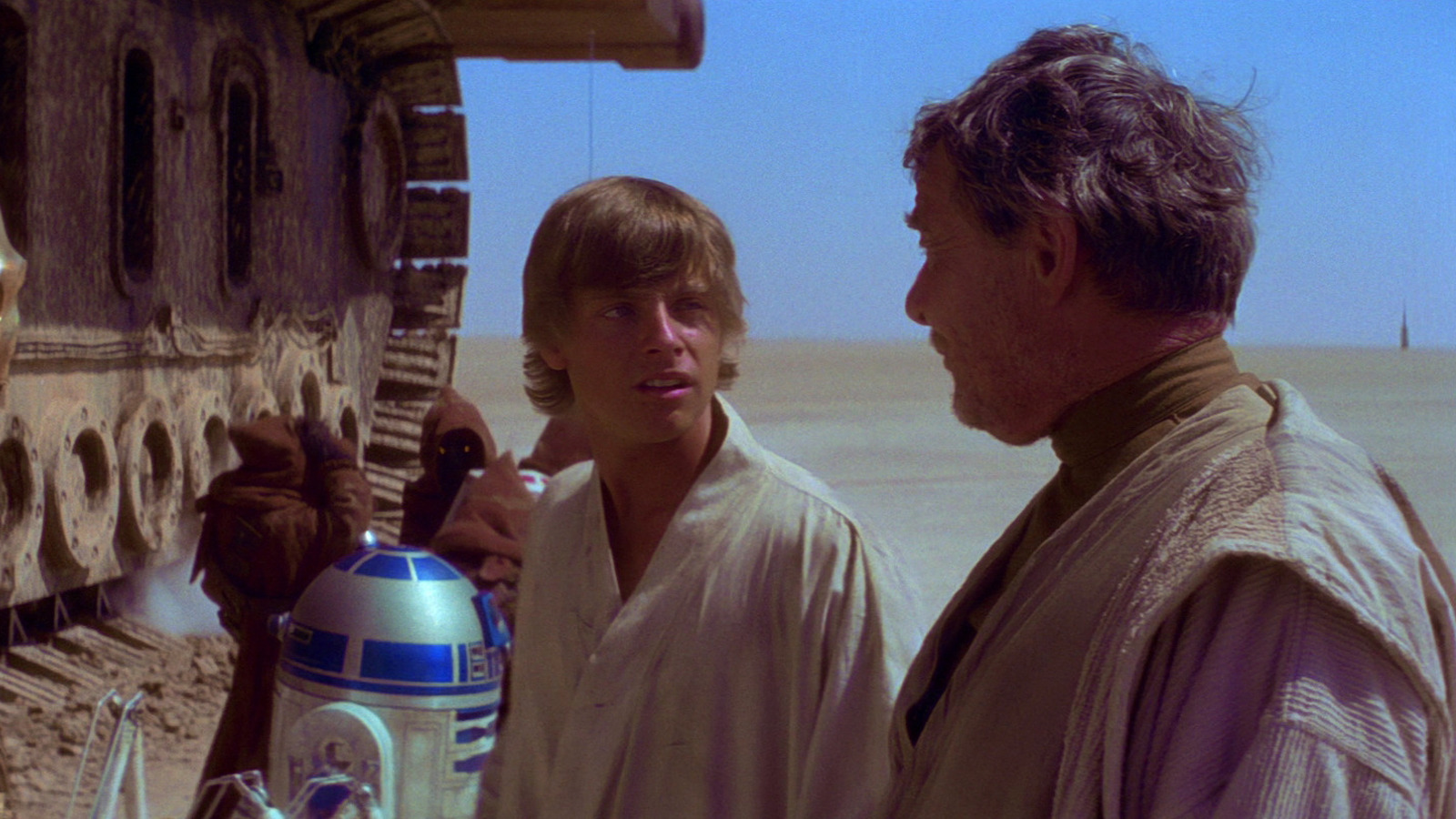 mark-hamill-has-been-haunted-by-this-one-star-wars-line-for-a-long-time