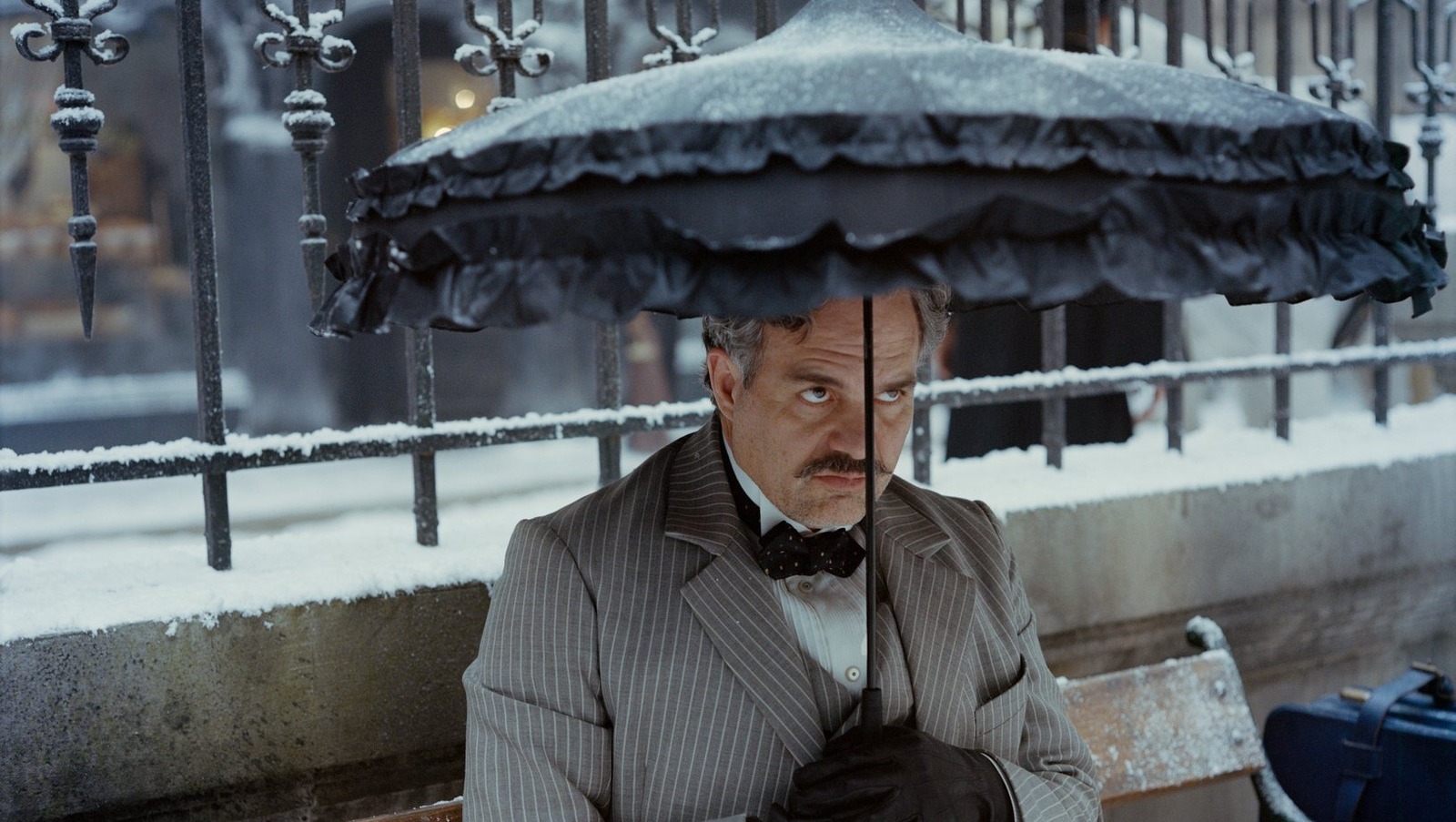 Mark Ruffalo Wore A Butt Pad To Plump Up His Dumper For Poor Things