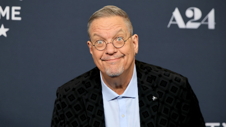 மார்டி சுப்ரீம் முதல் காட்சியில் பென் ஜில்லெட்