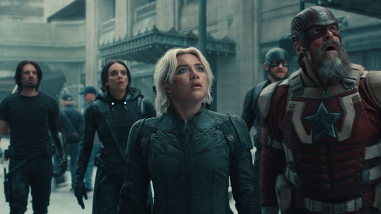 Winter War (Sebastian Stan), Ghost (Hannah John-Kamen), Black Widow (Florence Pugh), US Agent (Wyatt Russell) and Red Guardian (David Harbor) staring at the heavenly emptiness in Thunderbolts*