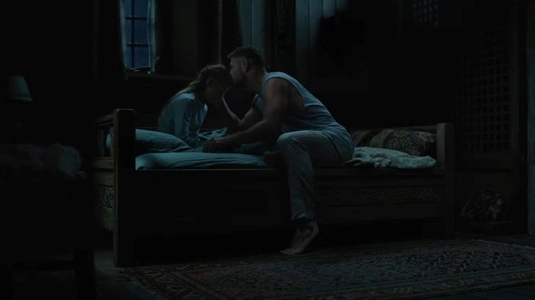Chris Hemsworth as Thor kissing his daughter Love (India Rose Hemsworth) in her bedroom in Avengers: Doomsday