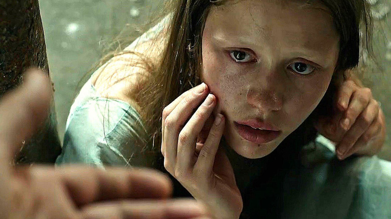 Mia Goth in A Cure For Wellness