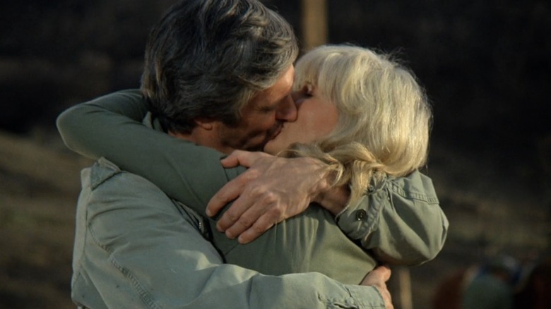 Alan Alda, Loretta Swit, MASH