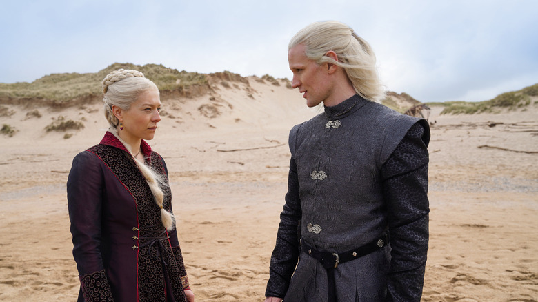 Emma D'Arcy as "Princess Rhaenyra Targaryen" and Matt Smith as "Prince Daemon Targaryen"