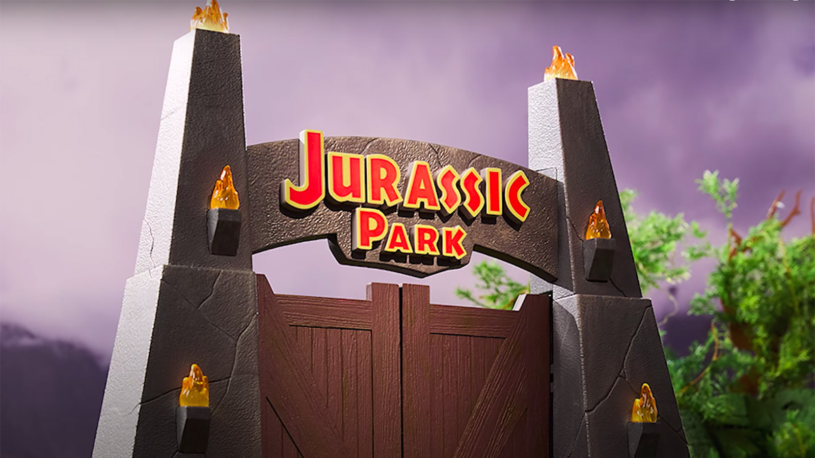 Cool Stuff: Mattel Unveils Collectible Jurassic Park Gates In New Crowdfunded Project