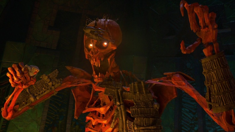 కుబో మరియు టూ స్ట్రింగ్స్‌లో కోతి పిడికిలిలో ఉన్న ఒక పెద్ద అస్థిపంజరం