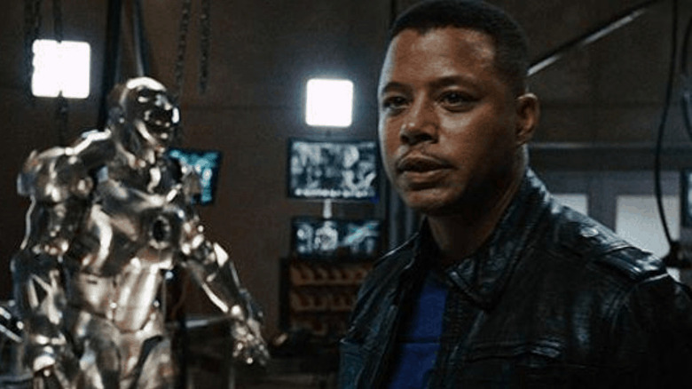 Terrence Howard with grey Iron Man suit