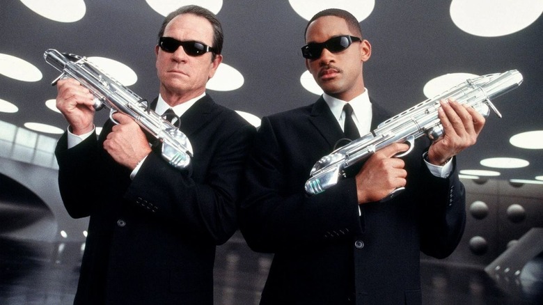 Tommy Lee Jones and Will Smith in Men in Black