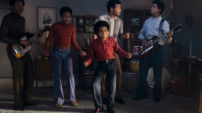 The Jackson 5 performing at home in Michael