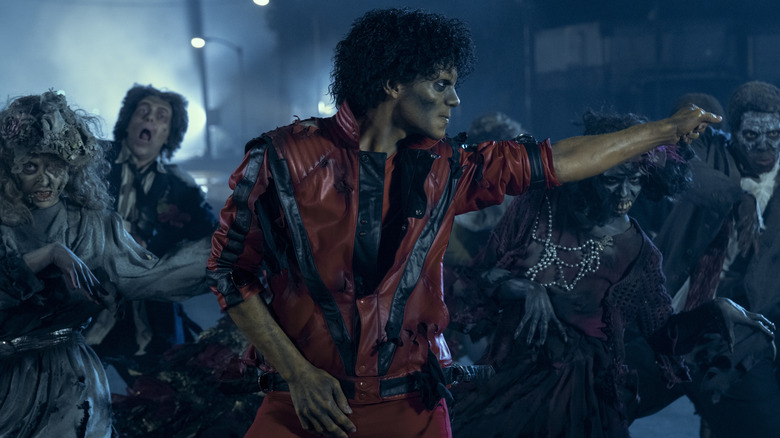 Surrounded by ghouls, Michael Jackson films the Thriller music video in Michael
