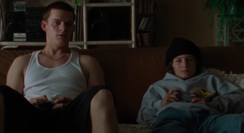  Mid90s Trailer Jonah Hill Makes His Directorial Debut With Coming Of 
