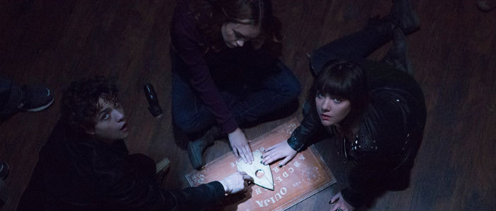 Mike Flanagan directing Ouija 2