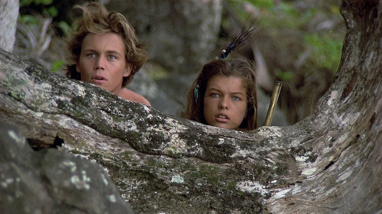 రిచర్డ్, జూనియర్ మరియు లిల్లీ రిటర్న్ టు ది బ్లూ లగూన్‌లో లాగ్‌ని చూస్తున్నారు