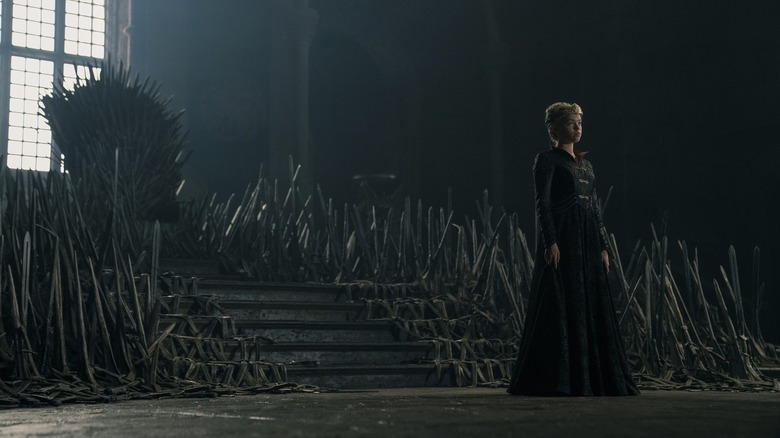 Young Rhaenyra in a dream in the Throne room on House of the Dragon