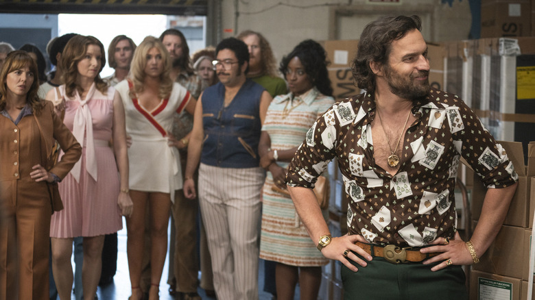 Jake Johnson and the supporting cast of "Minx"