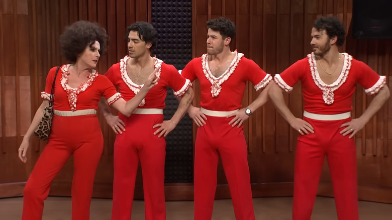 Saturday Night Live Molly Shannon, Joe Jonas, Nick Jonas, Kevin Jonas