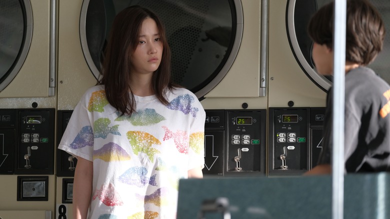 Mona Lisa and the Blood Moon laundromat