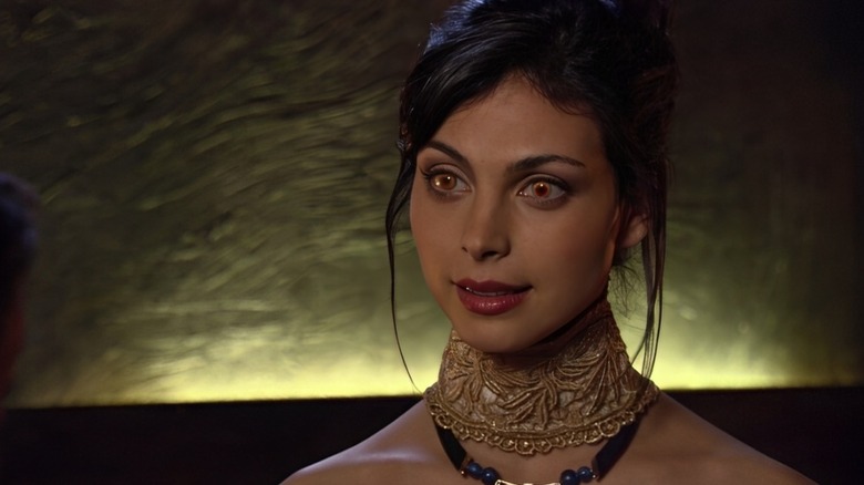 Morena Baccarin as Adria speaking to her people in Stargate SG-1