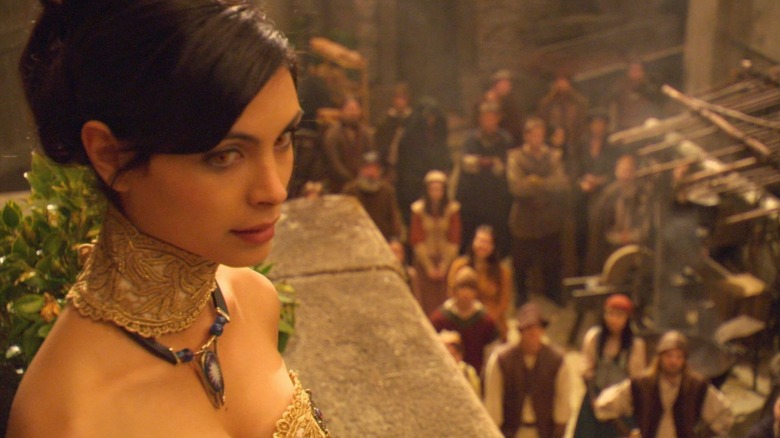 Adria presiding over the new Ori converts in Stargate SG-1