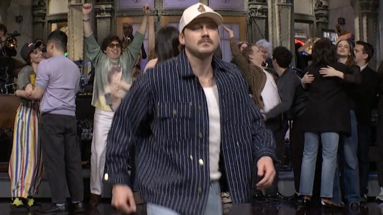 Morgan Wallen walking off the stage on "SNL"