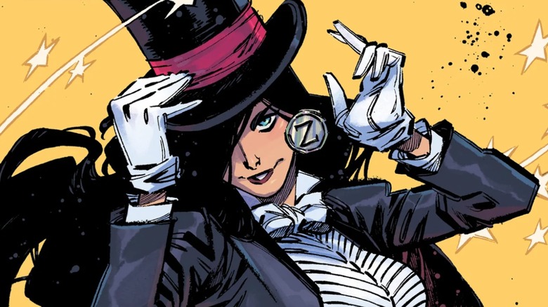 Zatanna tipping her hat
