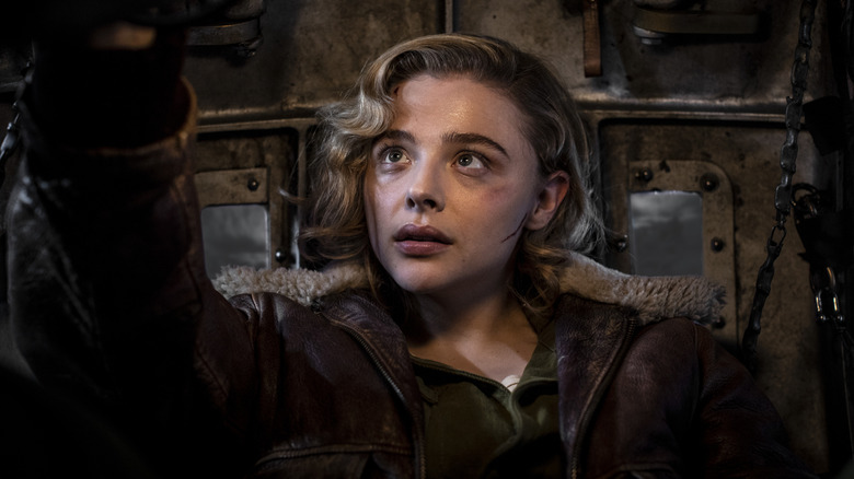Chloe Grace Moretz in cockpit