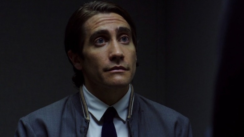 Jake Gyllenhaal Nightcrawler suit interrogation