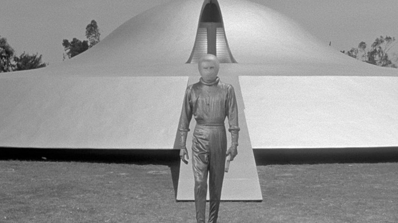 Klaatu visits Earth