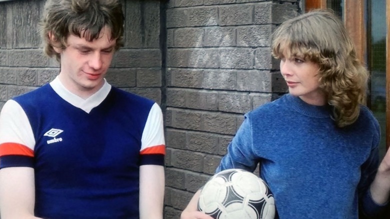 John Gordon Sinclair and Dee Hepburn in "Gregory's Girl"
