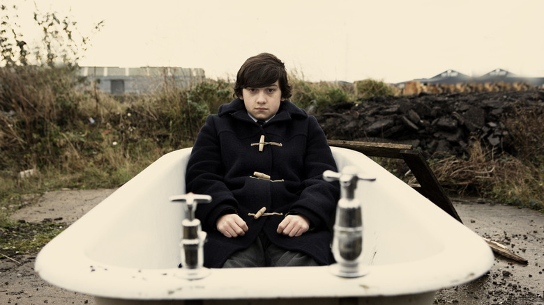 Craig Roberts in bathtub