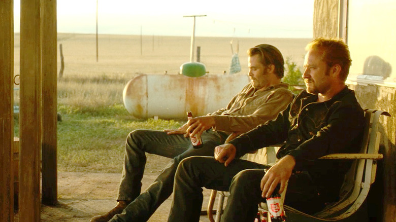 Chris Pine and Ben Foster sitting