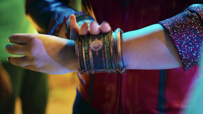 Kamala Khan putting on her great grandmother's bangle in "Ms. Marvel"