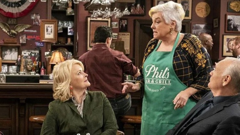 Tyne Daly as Phyllis, serving the Murphy in the Morning team on Murphy Brown