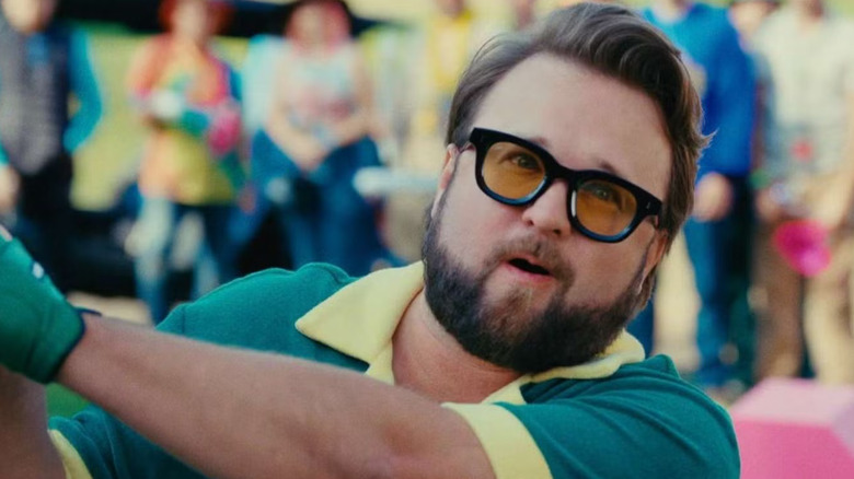 Hayley Joel Osment as Billy Jenkins on his backswing in Happy Gilmore 2
