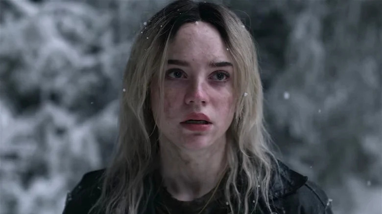 Yellowjackets season 2 Sophie Thatcher as Young Natalie close-up during winter