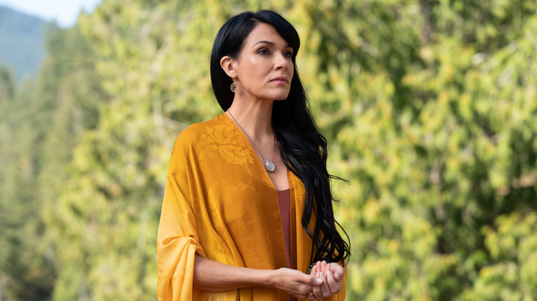 Yellowjackets season 2 Simone Kessell as adult Lottie
