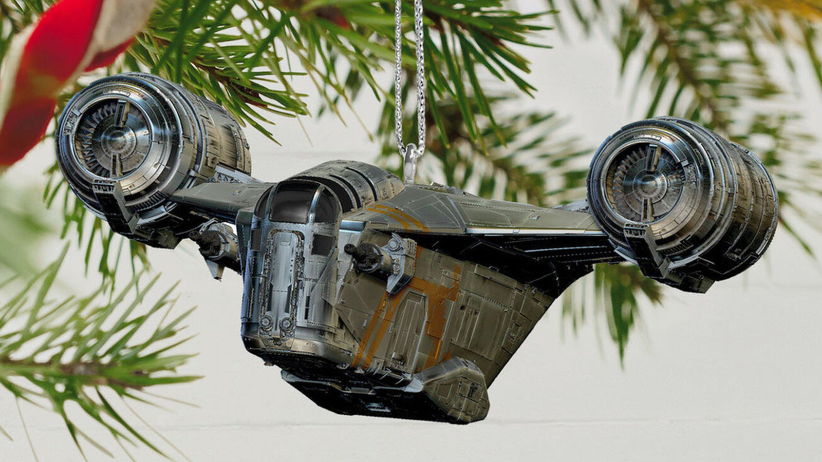 Details about   New Star Wars Finn Resin Christmas Ornament by Hallmark 