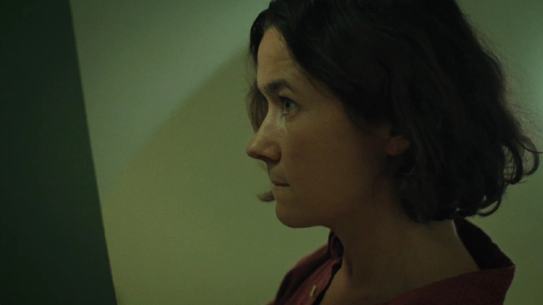 Molly (Cecilia Milocco) in Knocking