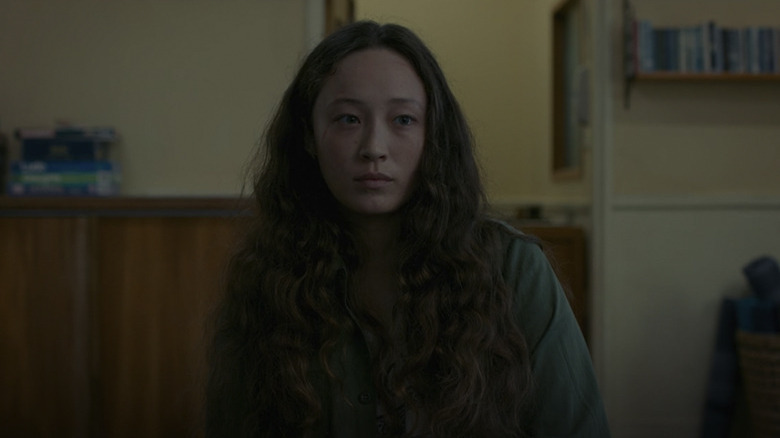 Havana Rose Liu in No Exit, at a meeting