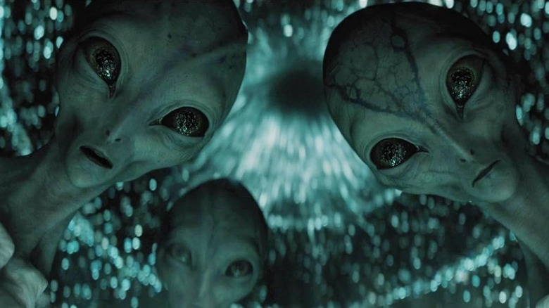 No One Will Save You, aliens
