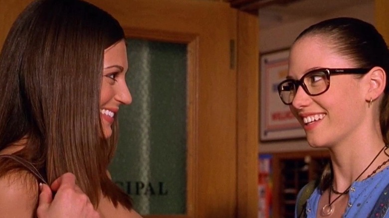 Cerina Vincent as Areola staring at Chyler Leigh as Janey Briggs