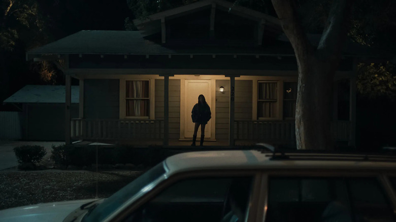 निक्कीने ओबसेशनमध्ये अस्वलाचा पाठलाग केला