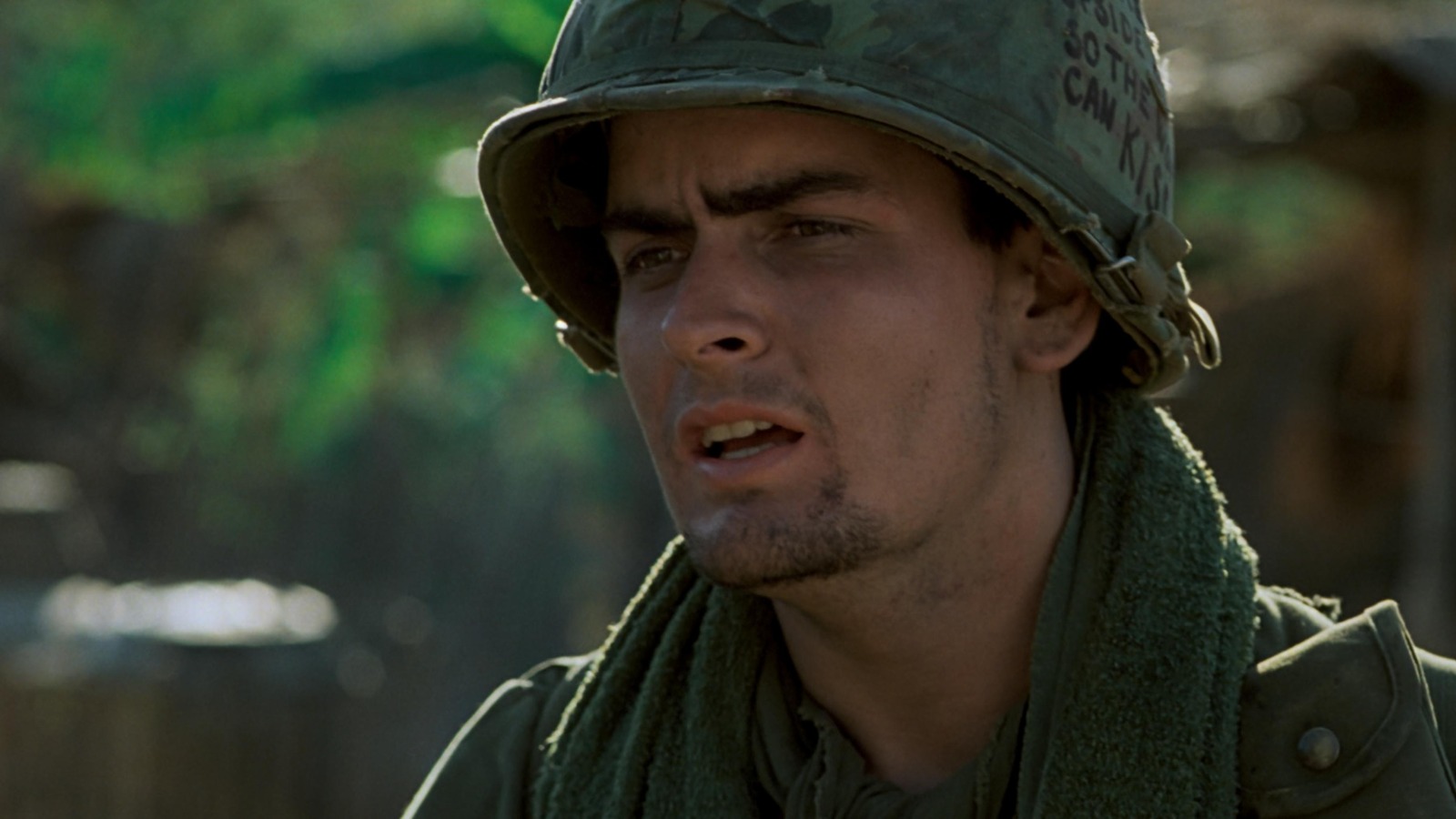 born on the fourth of july hindi dubbed movie