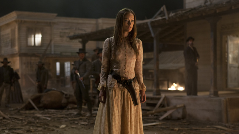 Ella Swenson est prête pour une confrontation dans Cowboys & Aliens