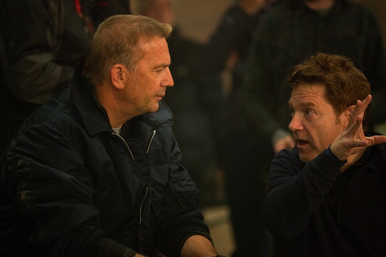 Kevin Costner on Jack Ryan set