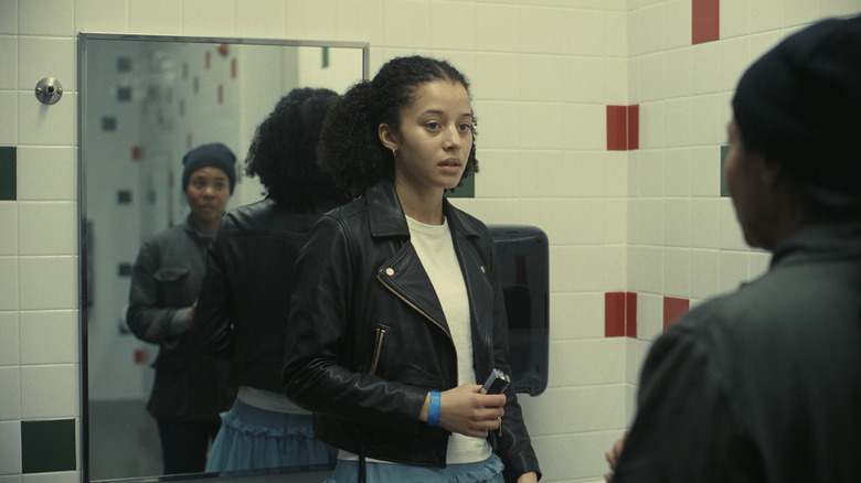 Deandra confronts Willa in a bathroom in One Battle After Another
