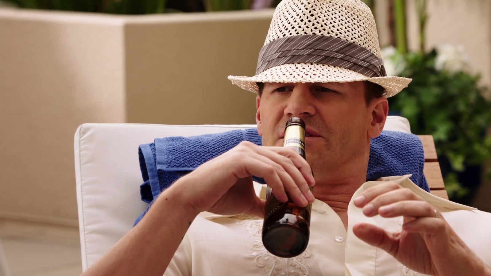 One Bones Director Couldn't Escape David Boreanaz's Behind-The-Scenes Pranks - Vimarsana News