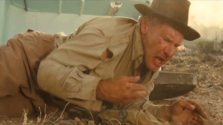 Indiana Jones and the kingdom of crystal skull, Indiana wandering from the refrigerator, after she just survived a nuclear explosion
