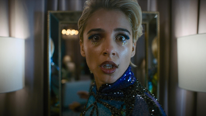 Skye Riley, freaking out about an invisible demon in Smile 2.