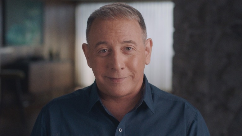 Paul Reubens being interviewed on-camera in Pee-wee as Himself